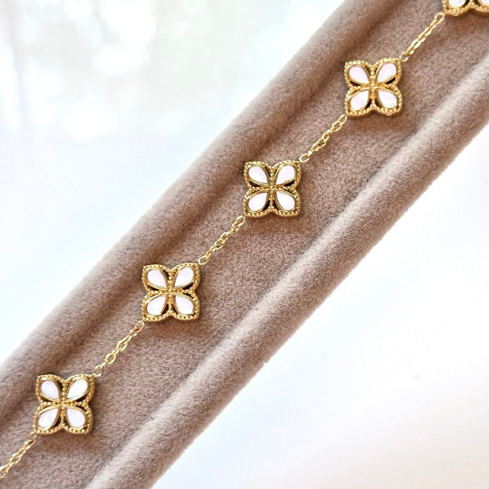 Ermin Bracelet White - Hera Jewellery