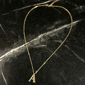 Initial necklace baguette - Hera Jewellery