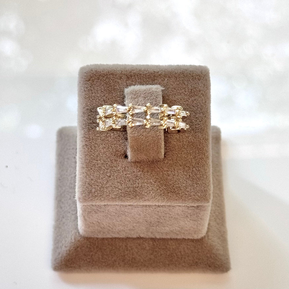 Throne element ring - Hera Jewellery